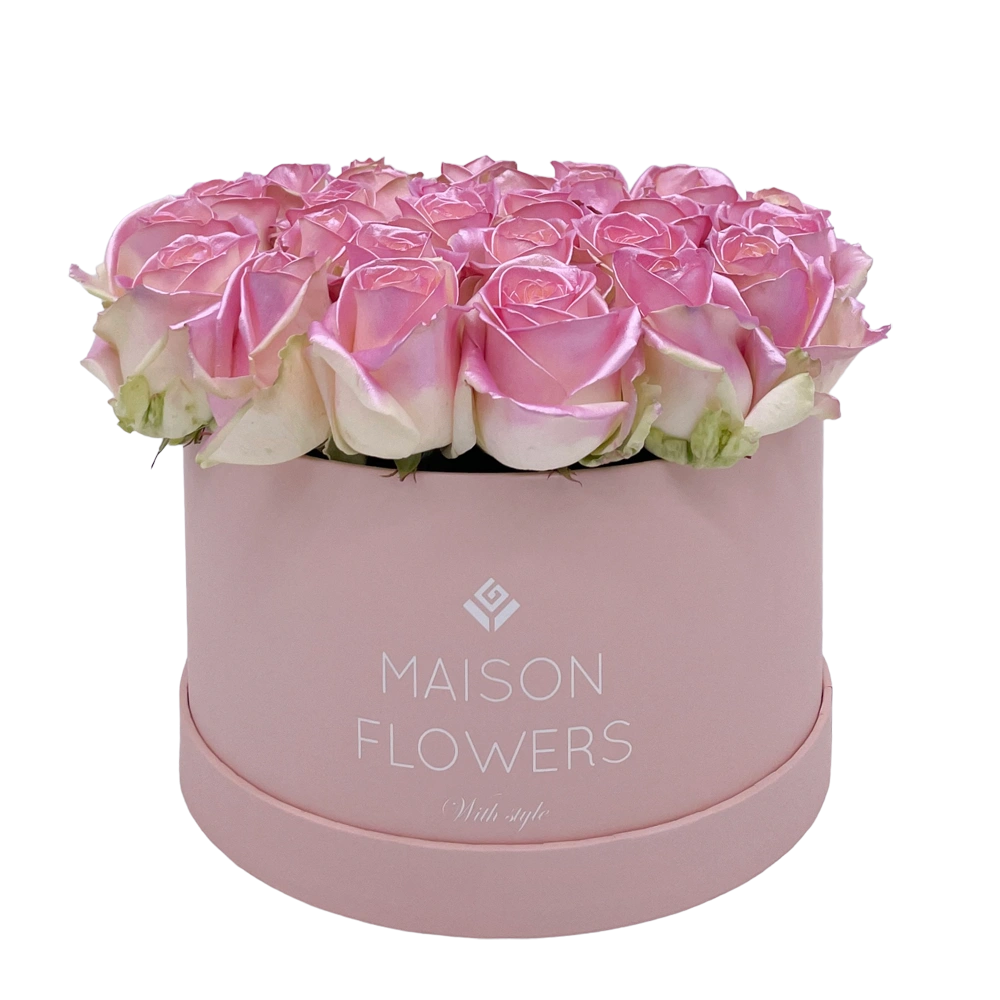 baby pink satin rozen in large round pink box bestellen bij maison flowers