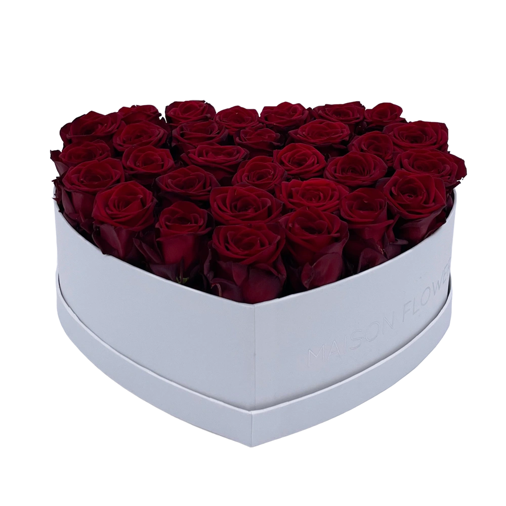 red rozen in heart white box bestellen bij maison flowers
